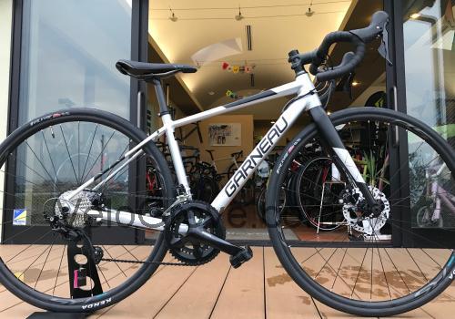 Louis Garneau Axis 1 fiche technique et avis